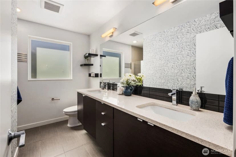 Property photo for 1804 25th Avenue #a, Seattle photo 15