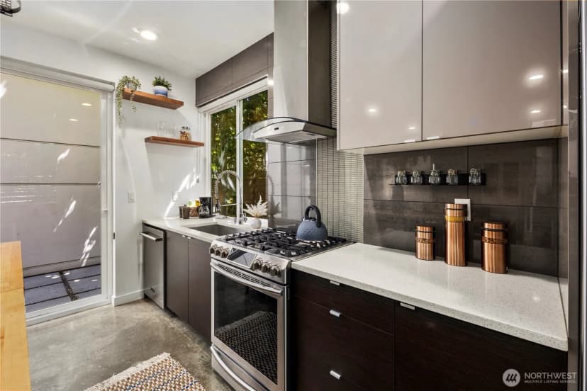Property photo for 1804 25th Avenue #a, Seattle photo 7