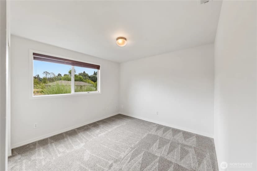 Property photo for 4014 Commercial Avenue, Anacortes photo 18