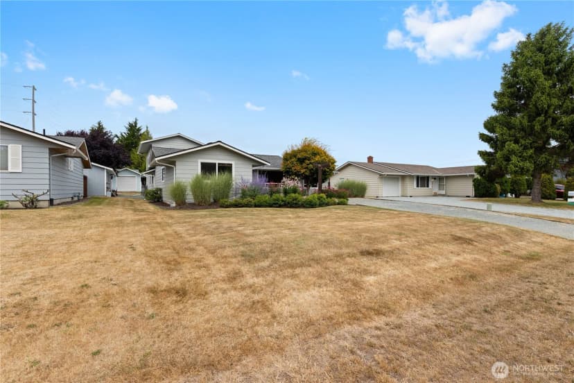 Property photo for 4014 Commercial Avenue, Anacortes photo 32