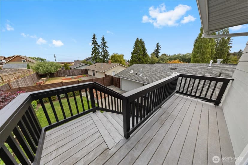 Property photo for 4014 Commercial Avenue, Anacortes photo 26