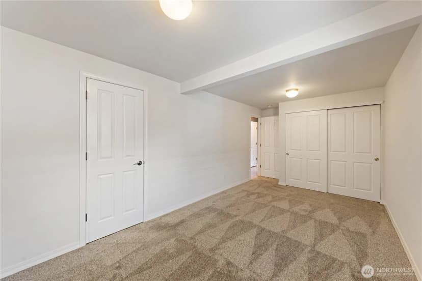 Property photo for 4014 Commercial Avenue, Anacortes photo 14