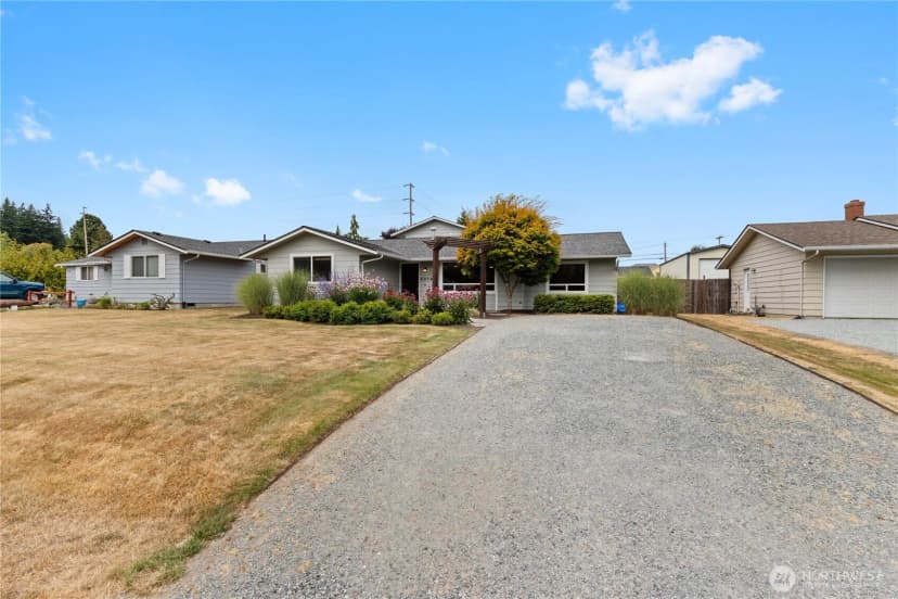 Property photo for 4014 Commercial Avenue, Anacortes photo 34