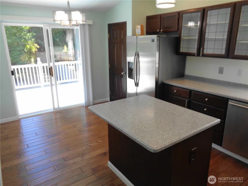 Property photo for 4110 Arbor Drive Se, Lacey photo 4