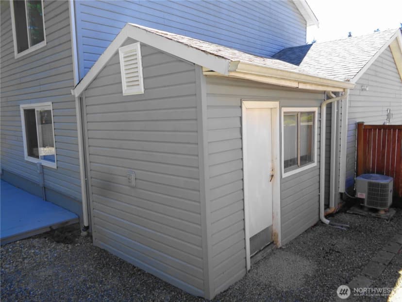 Property photo for 4110 Arbor Drive Se, Lacey photo 22