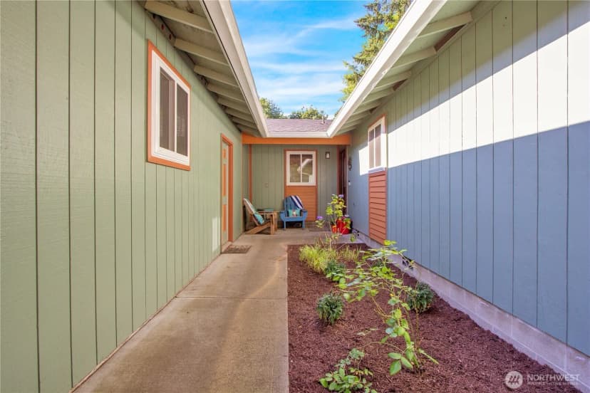 Property photo for 228 Lee Street Se, Tumwater photo 2