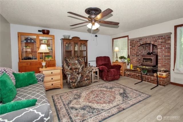 Property photo for 228 Lee Street Se, Tumwater photo 3