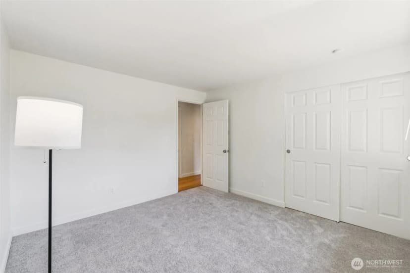 Property photo for 13706 Se 172nd Street, Renton photo 22