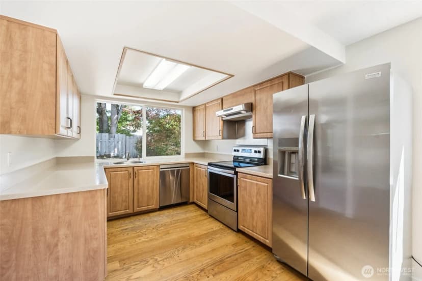 Property photo for 13706 Se 172nd Street, Renton photo 11
