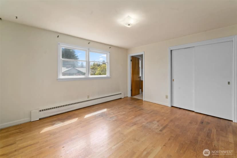 Property photo for 6315 36th Street W, University Place photo 10