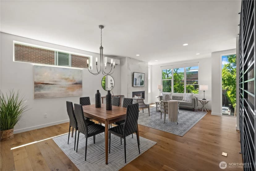 Property photo for 1504 1st Avenue N, Seattle photo 10
