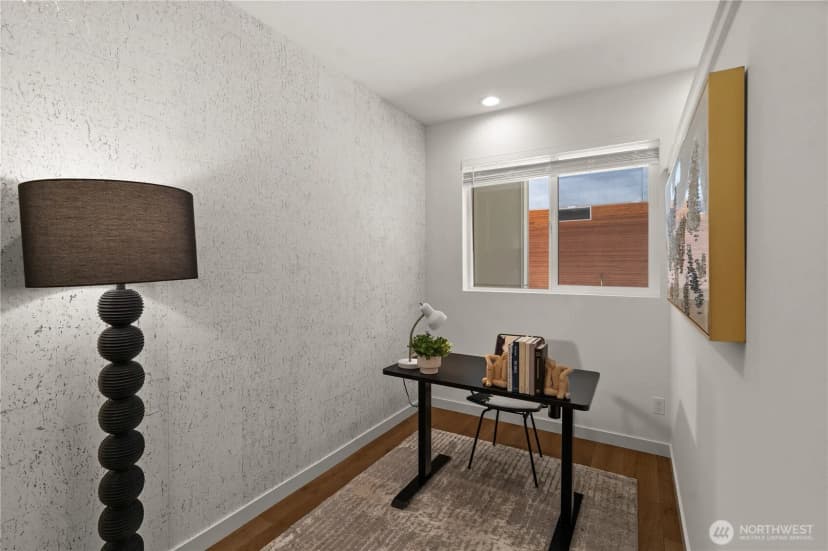 Property photo for 1504 1st Avenue N, Seattle photo 20