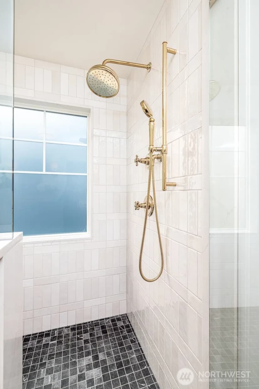 Property photo for 7521 30th Avenue Ne, Seattle photo 19