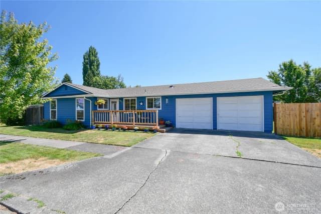 Property photo for 2102 35th Avenue, Longview