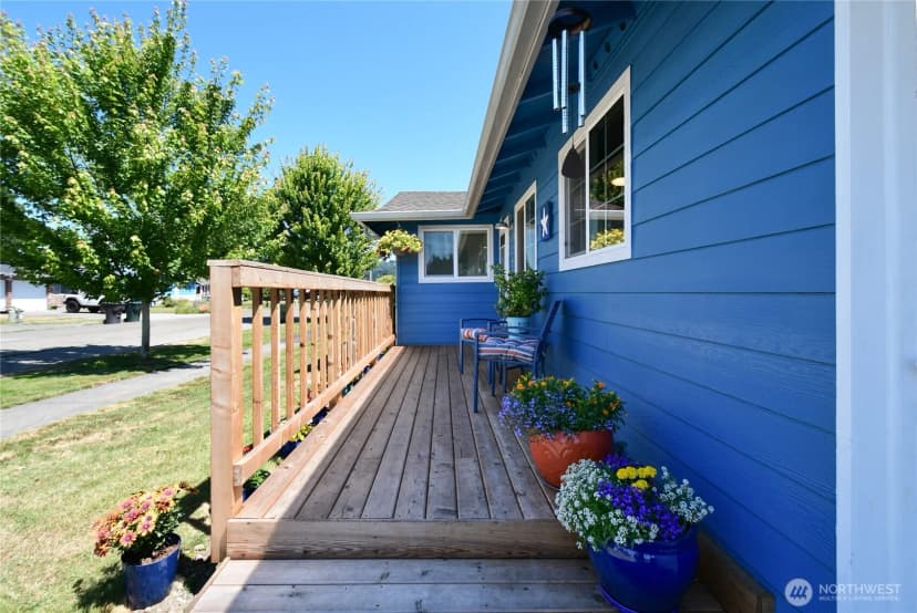 Property photo for 2102 35th Avenue, Longview photo 2