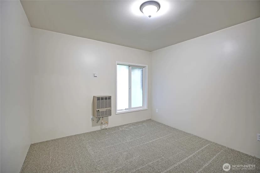 Property photo for 16769 Country Club Drive, Burlington photo 30