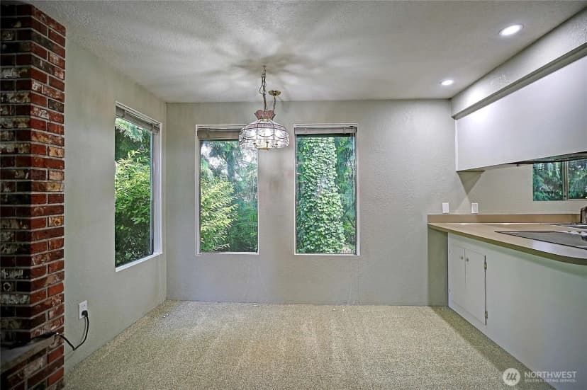 Property photo for 16769 Country Club Drive, Burlington photo 12