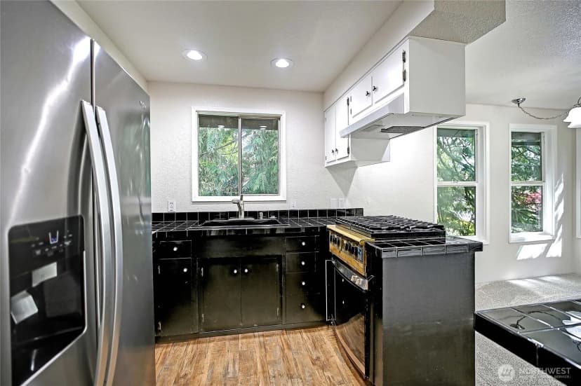 Property photo for 16769 Country Club Drive, Burlington photo 32