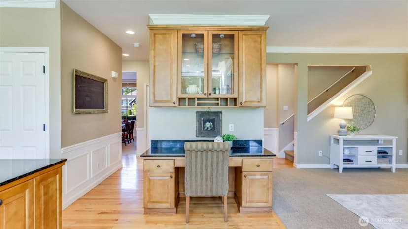 Property photo for 24611 Se 2nd Place, Sammamish photo 12