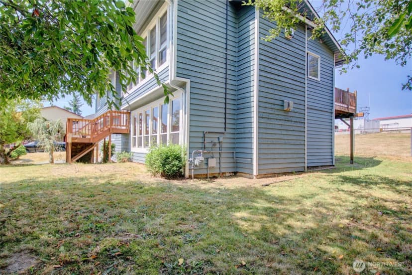 Property photo for 918 Marie Place, Sedro Woolley photo 38