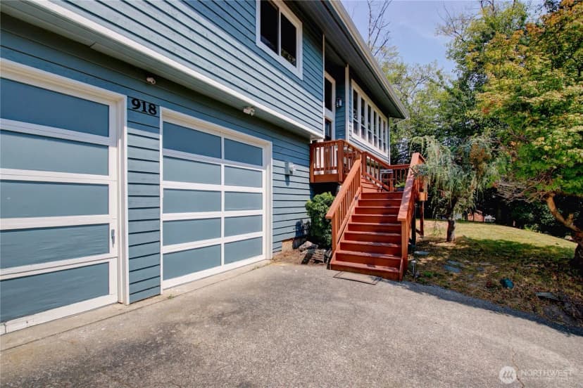 Property photo for 918 Marie Place, Sedro Woolley photo 32