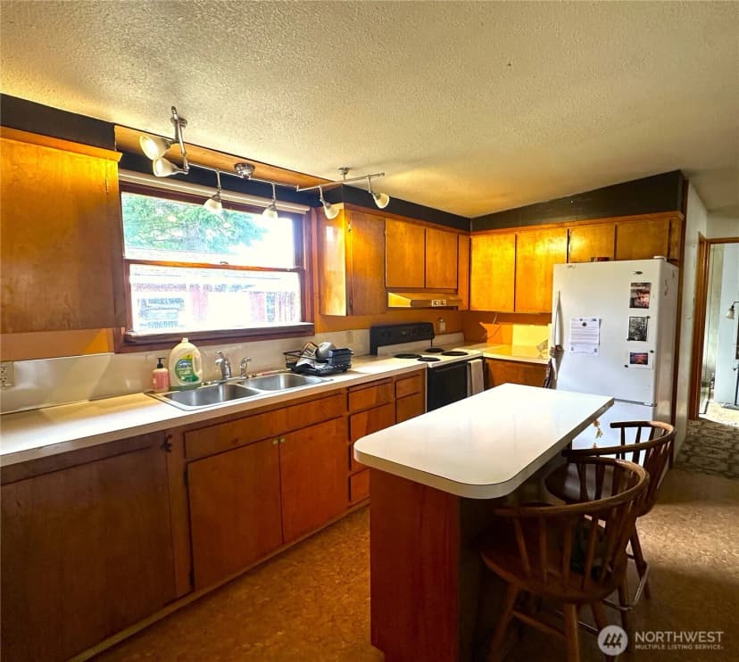 Property photo for 27418 V St, Ocean Park photo 13