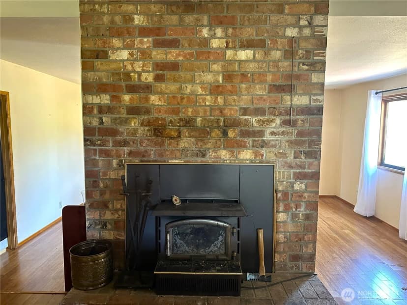 Property photo for 27418 V St, Ocean Park photo 11