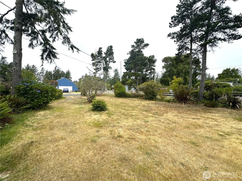 Property photo for 27418 V St, Ocean Park photo 26