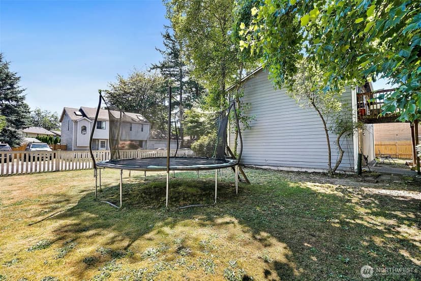Property photo for 26603 220th Place Se, Maple Valley photo 30