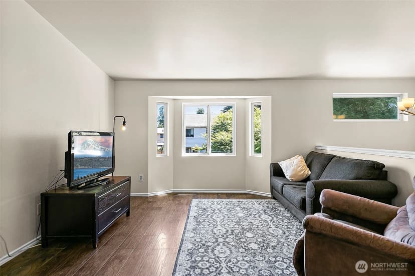 Property photo for 26603 220th Place Se, Maple Valley photo 16