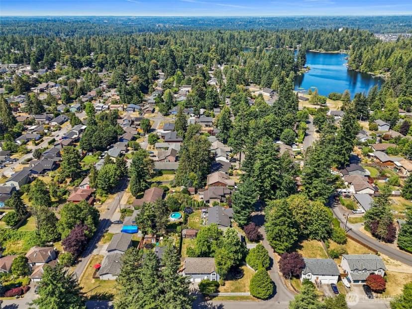 Property photo for 26603 220th Place Se, Maple Valley photo 33