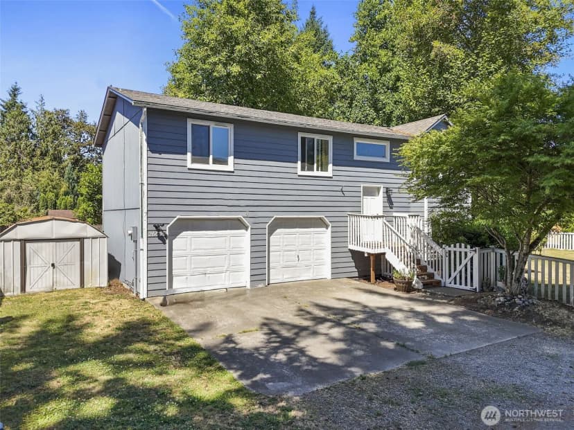 Property photo for 26603 220th Place Se, Maple Valley photo 31