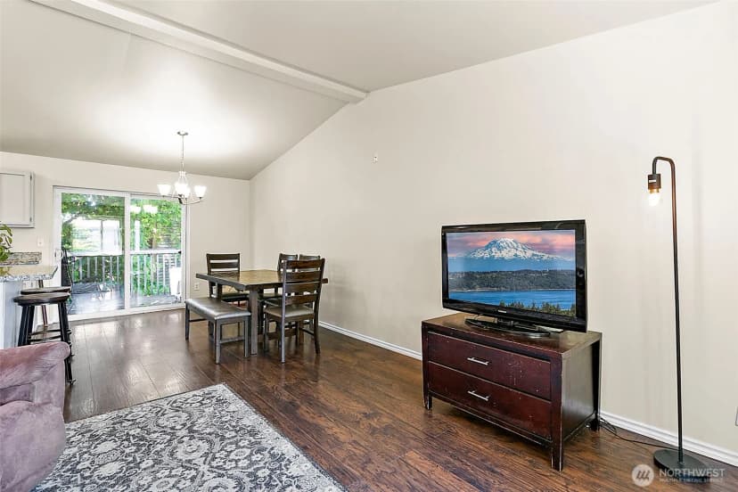 Property photo for 26603 220th Place Se, Maple Valley photo 15
