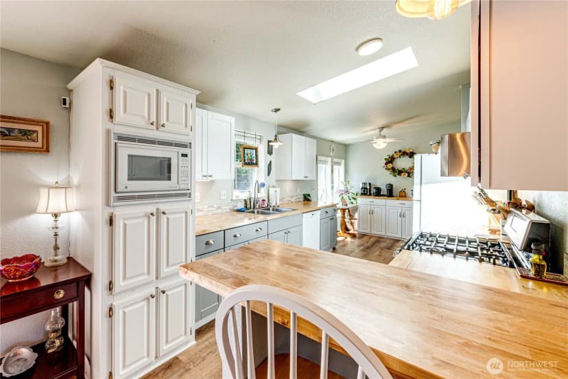 Property photo for 102 Cline Cabin Lane, Port Angeles photo 13