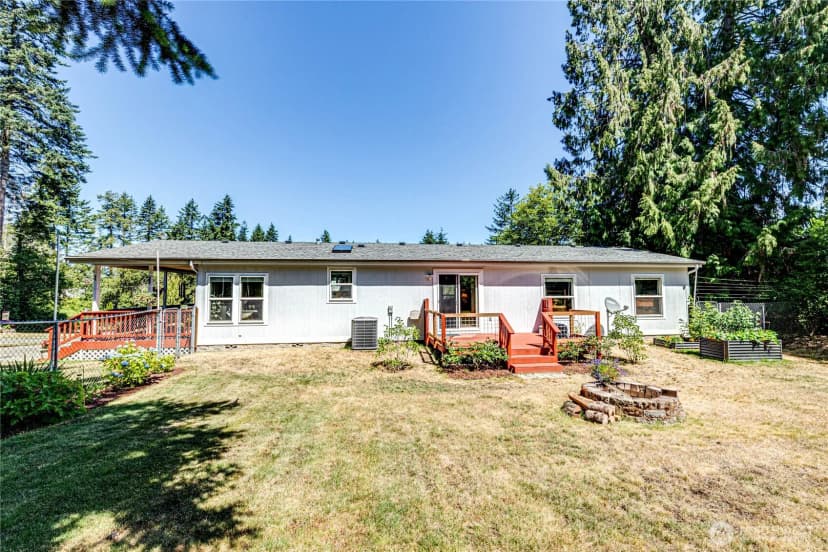 Property photo for 102 Cline Cabin Lane, Port Angeles photo 11