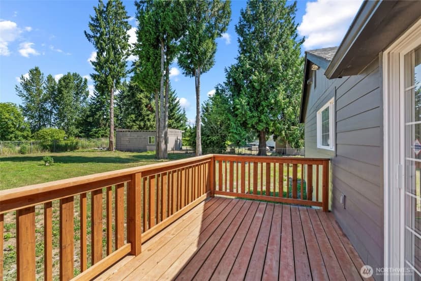 Property photo for 255 Douglas Street, Longview photo 24