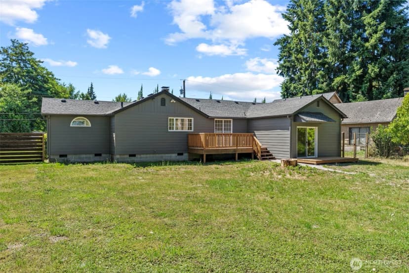 Property photo for 255 Douglas Street, Longview photo 27