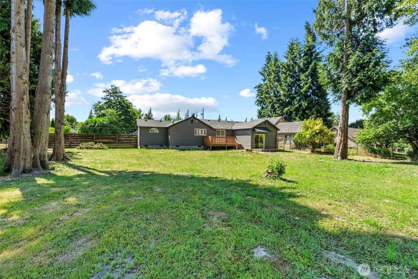 Property photo for 255 Douglas Street, Longview photo 25