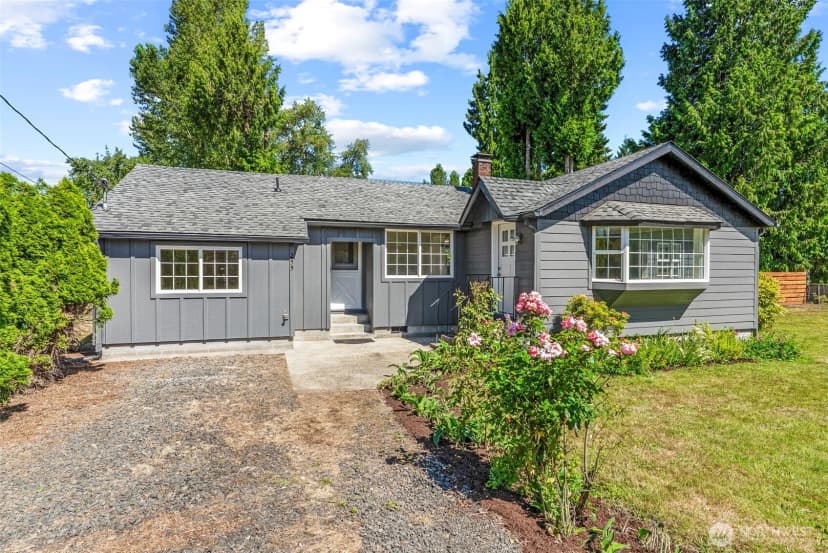 Property photo for 255 Douglas Street, Longview
