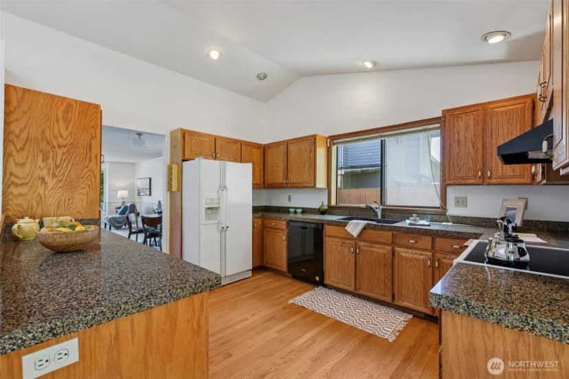 Property photo for 13400 44th Avenue W, Mukilteo photo 11