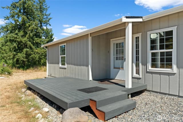 Property photo for 14612 Bald Hill Road Se, Yelm photo 5
