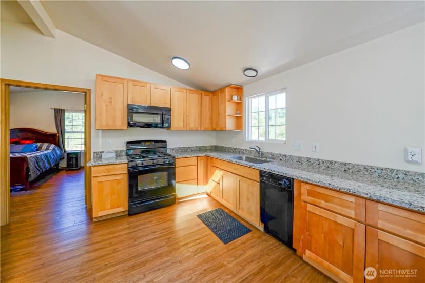 Property photo for 14612 Bald Hill Road Se, Yelm photo 10