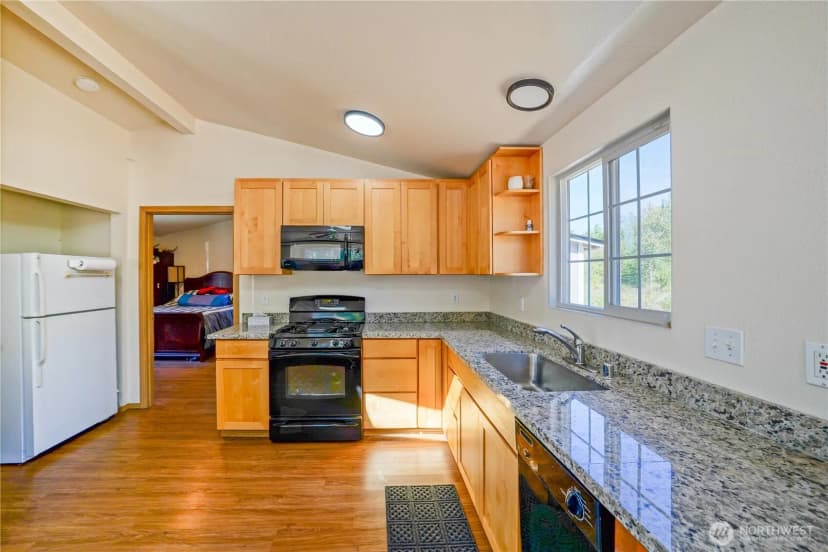 Property photo for 14612 Bald Hill Road Se, Yelm photo 11