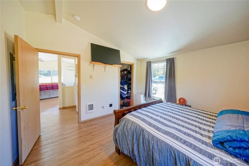 Property photo for 14612 Bald Hill Road Se, Yelm photo 19