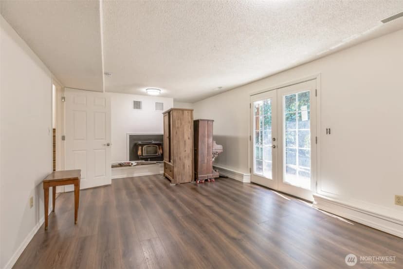 Property photo for 19214 54th Street E, Bonney Lake photo 16