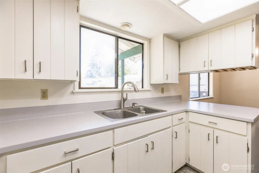 Property photo for 19214 54th Street E, Bonney Lake photo 10