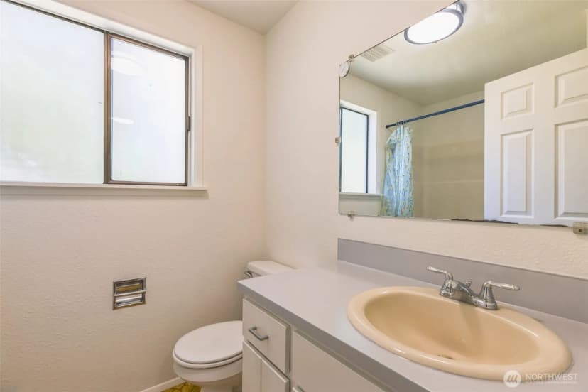 Property photo for 19214 54th Street E, Bonney Lake photo 11