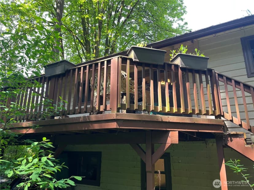 Property photo for 15817 Se Newport Way, Bellevue photo 12