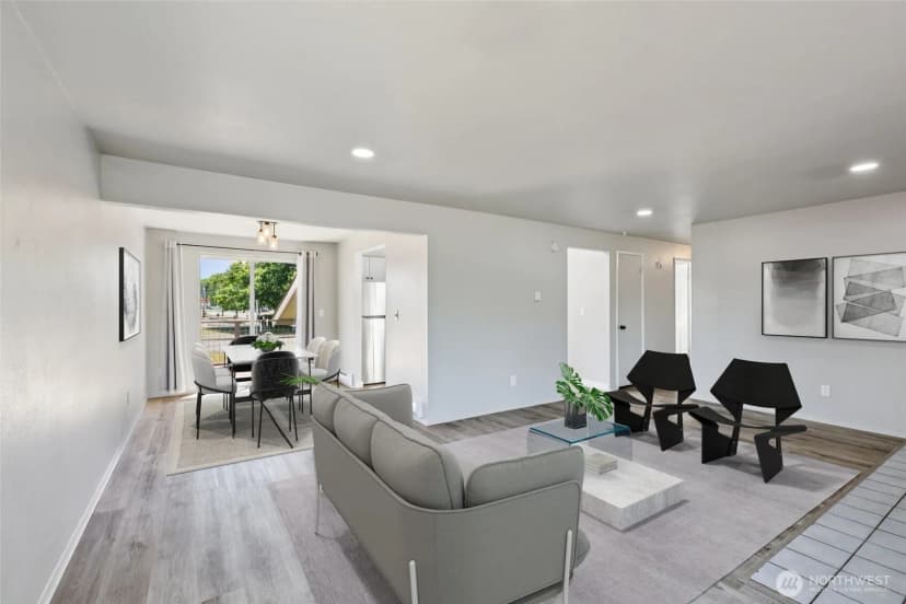 Property photo for 1200 Stierlen Place, Burlington photo 7