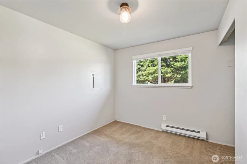 Property photo for 1200 Stierlen Place, Burlington photo 13
